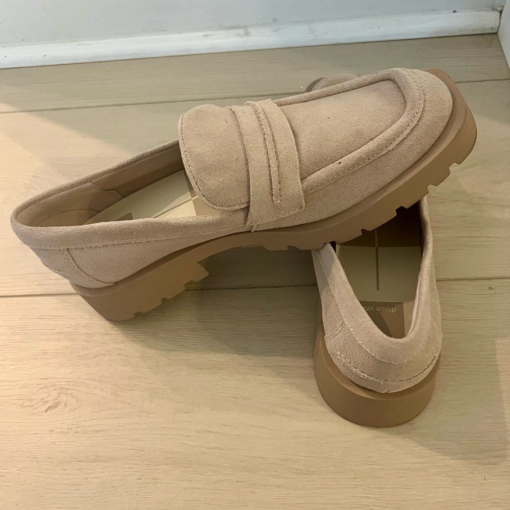 Dolce Vita Women's Tan Suede Loafers Size 7.5